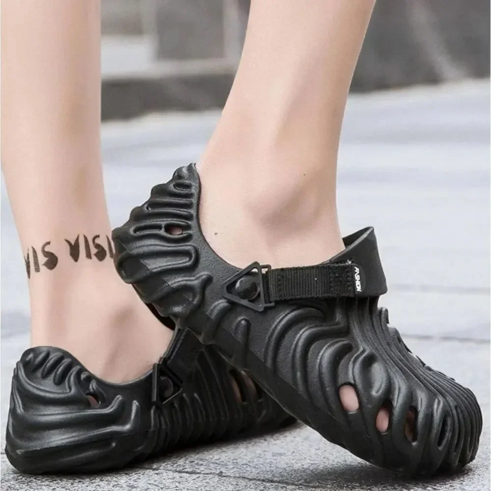 KBREE SUMMER PERSONALIZED FINGERPRINT MEN'S CASUAL BEACH OUTDOOR HOLE SANDAL